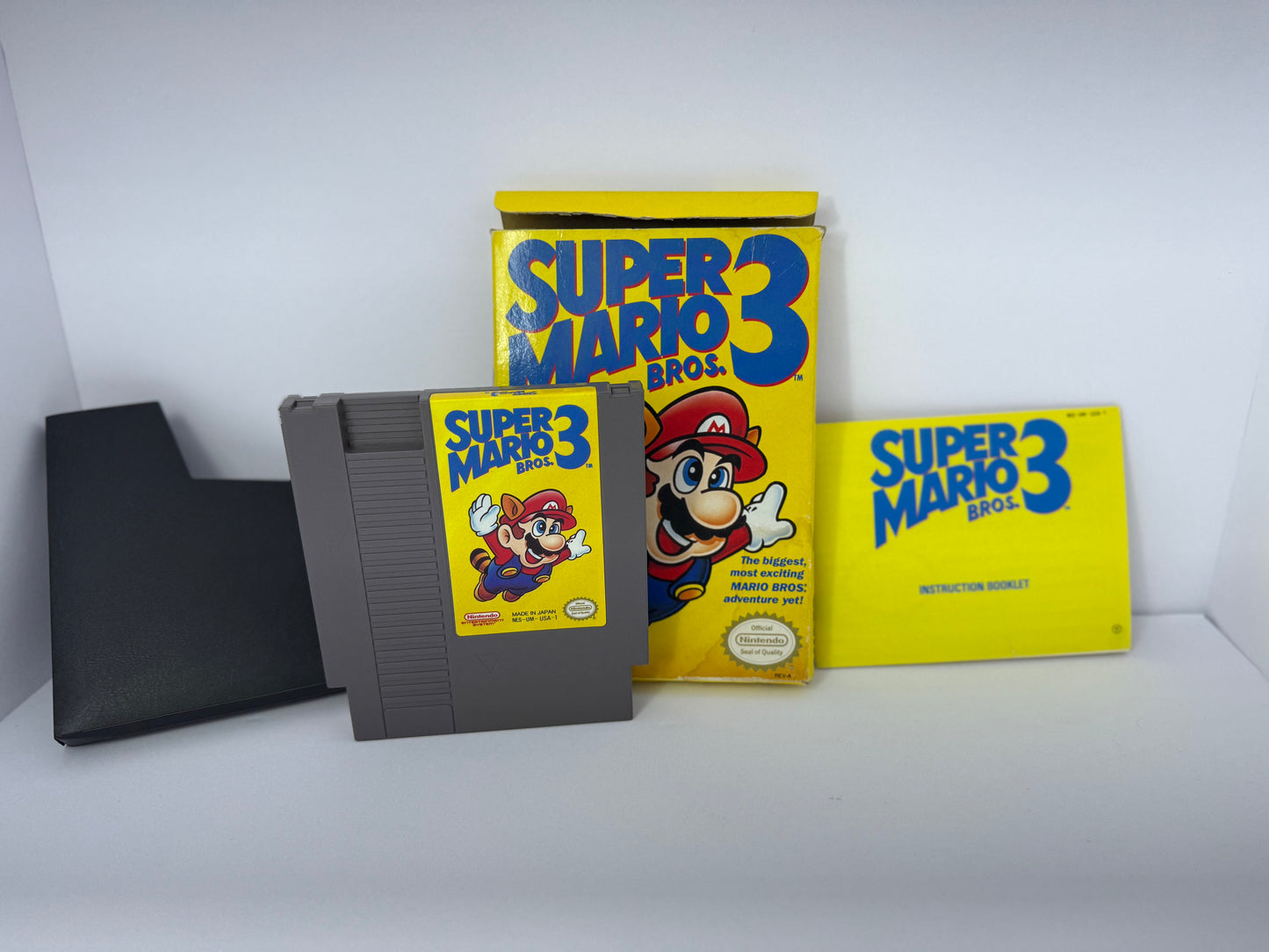 Super Mario Bros 3 CIB NES